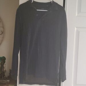 Men's Collared three button light sweater
